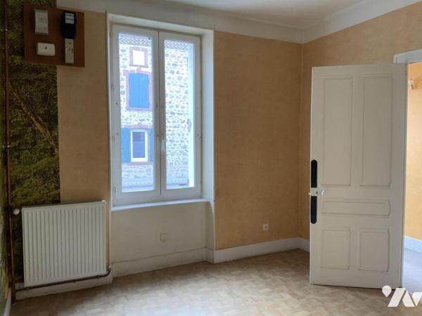 Maison + appartement + jardin + garage