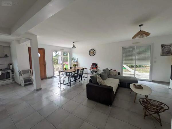 Location - Maison Romagné 35133 5 pièces 131 m 2 600 m 2