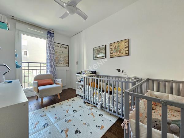 Appartement 3 pièces à vendre à Puteaux - 59 m², balcon, parking