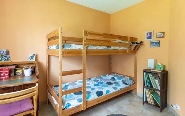 Maison à vendre    7 pièces •  Parentis-en-Born