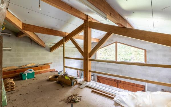 Maison à vendre    7 pièces •  Parentis-en-Born