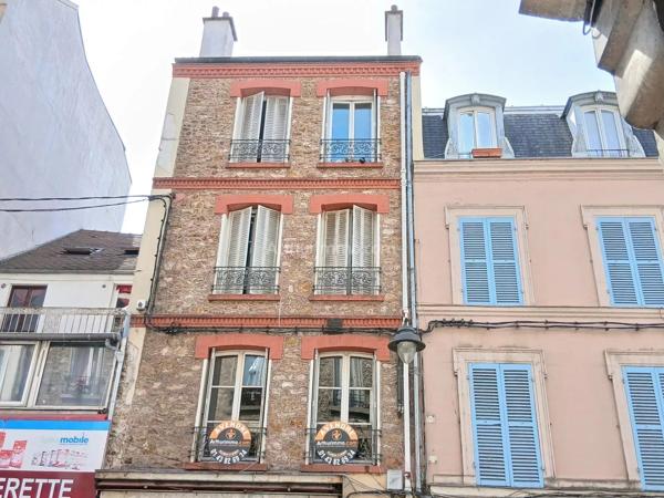 Vente                                                      Appartement
                        
                     2 pièces                      53 m2                     à Villeneuve-Saint-Georges