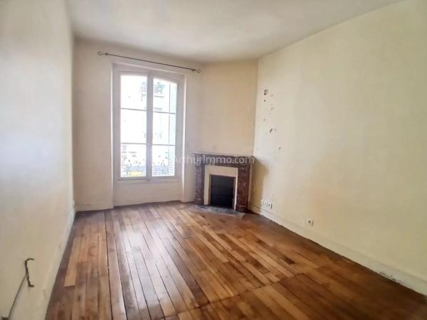 Vente                                                      Appartement
                        
                     2 pièces                      53 m2                     à Villeneuve-Saint-Georges