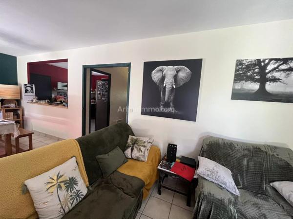 Vente                                                      Maison
                        
                     7 pièces                      96 m2                     à Lanvallay