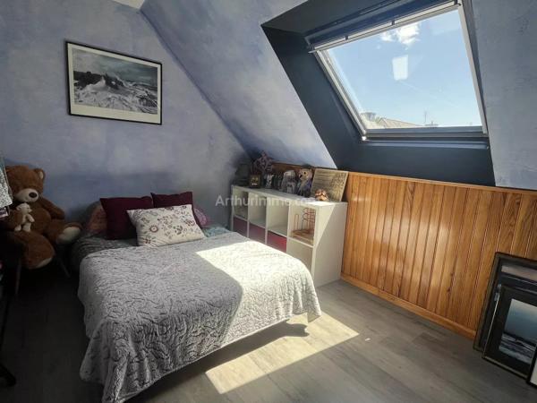 Vente                                                      Maison
                        
                     7 pièces                      96 m2                     à Lanvallay