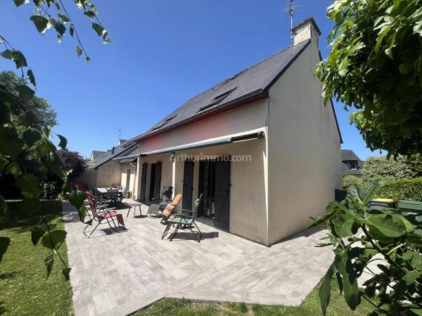Vente                                                      Maison
                        
                     7 pièces                      96 m2                     à Lanvallay