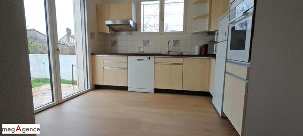 Maison à ROYAN, 17200 - 5 pièces 120m²