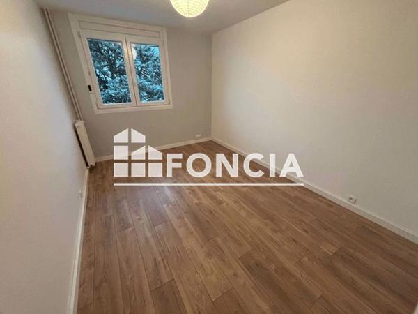 Location Appartement 4 pièces 80.82 m² - 3 RUE DU 8 MAI 1945 Saint Cyr Sur Loire 37540