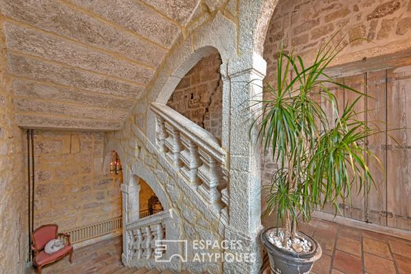 Murmures d’Histoire et Évasion Contemporaine