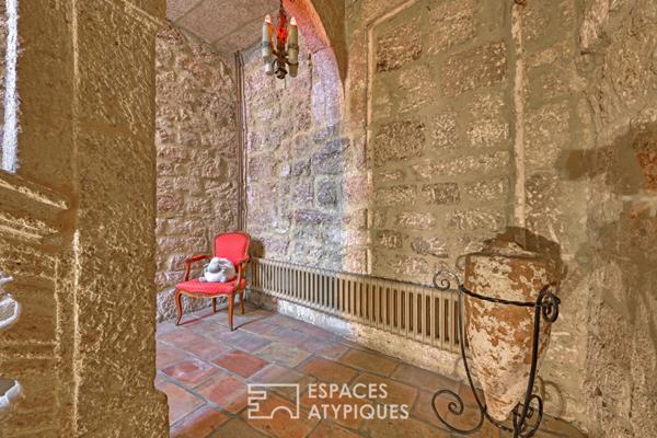 Murmures d’Histoire et Évasion Contemporaine