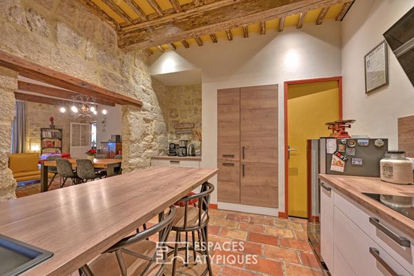 Murmures d’Histoire et Évasion Contemporaine