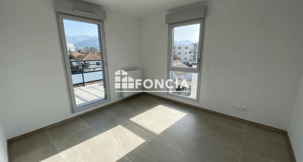 Location Appartement 3 pièces 55.94 m² - Marseille 13009