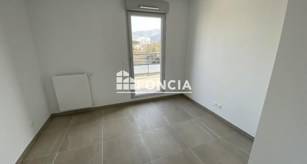 Location Appartement 3 pièces 55.94 m² - Marseille 13009