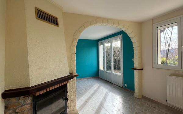 Maison à vendre    6 pièces • 123,45 m2 Clérieux