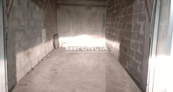 À vendre Parking 12.5 m² - Evry 91000