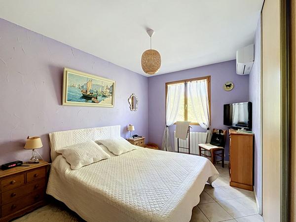Maison Loriol Sur Drome 6 chambres, terrain 1230m², spa, bon DPE.