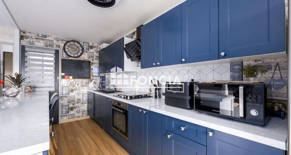 À vendre Appartement 4 pièces 71 m² - Combs-la-ville 77380