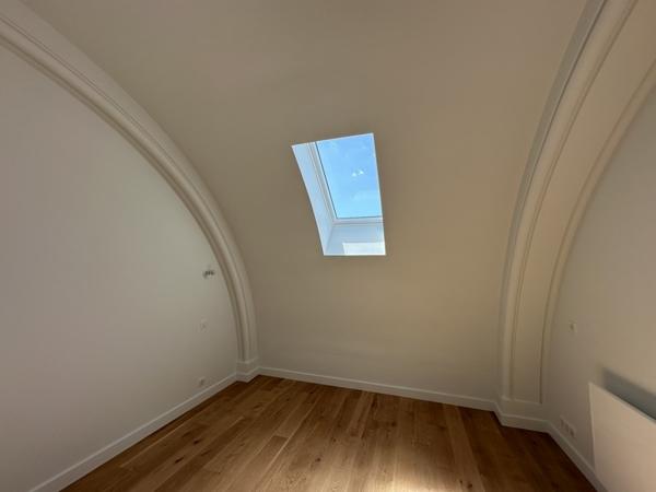 Immeuble à vendre |  Orléans |  8 pièces | 185 m²