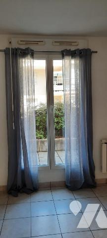BESANCON RUE GARIBALDI STUDIO AVEC TERRASSE ET JARDINET