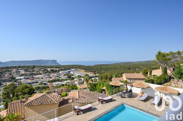 Maison à vendre 8 pièces 280 m² Carnoux-en-Provence