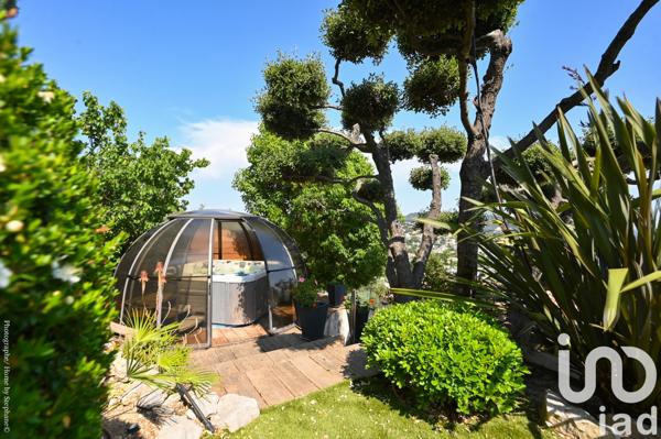 Maison à vendre 8 pièces 280 m² Carnoux-en-Provence