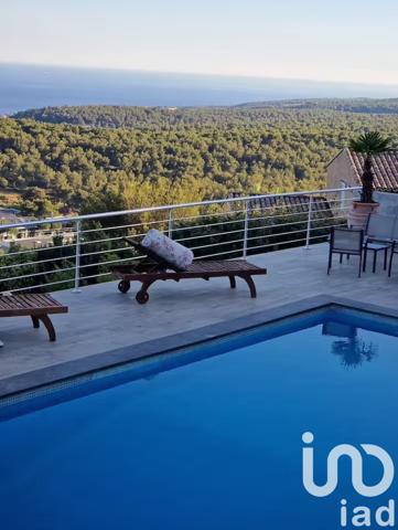 Maison à vendre 8 pièces 280 m² Carnoux-en-Provence