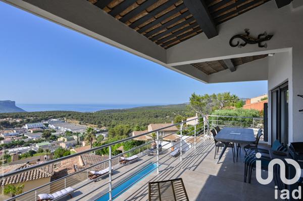 Maison à vendre 8 pièces 280 m² Carnoux-en-Provence