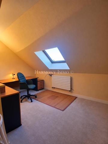 Maison familiale de 145m², à proximité immédiate du RER B