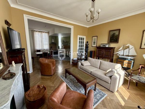 Charme et élégance pour cet appartement T3 près de la cathédrale