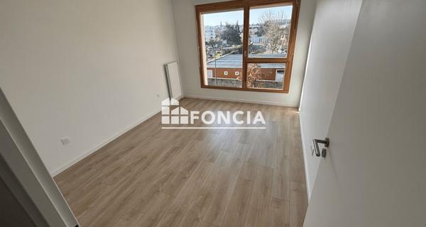 À vendre Appartement 4 pièces 82.56 m² - Saint-cyr-l'école 78210