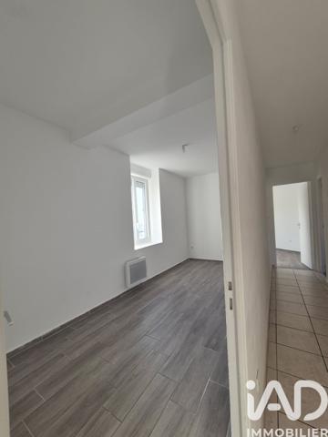 Location appartement 4 pièces 76 m² Mazamet