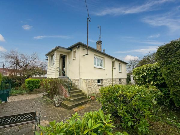 ETREPAGNY HYPER ENTRE VILLE SOUS SOL 3 chambres