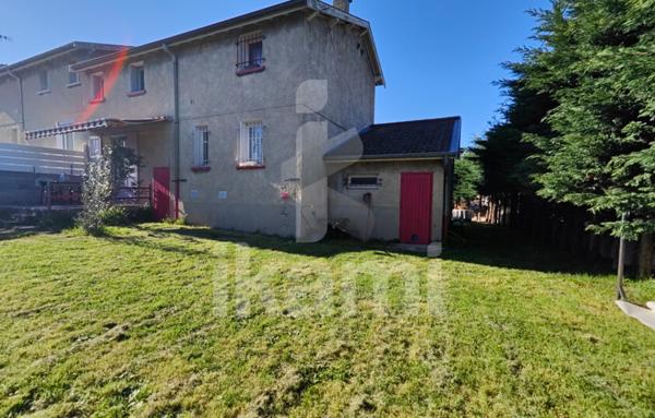 Maison familiale avec 4 chambres et jardin