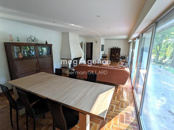 Maison à BADEN, 56870 - 5 pièces 131m²