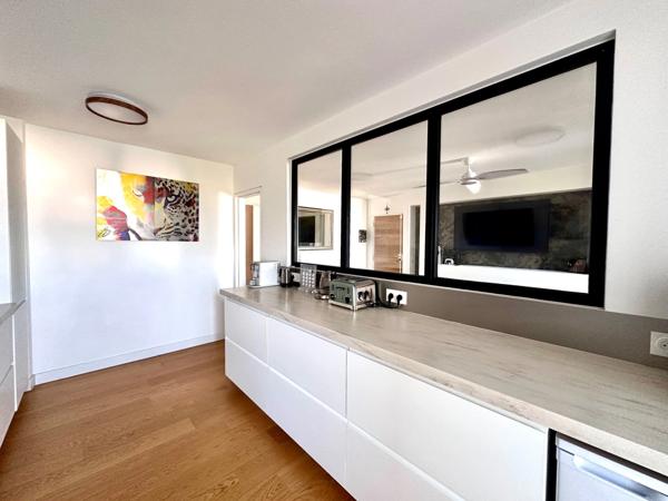Marseille 12ème, T4 de 90m2 + Terrasse + Places de parking + Cave + Possibilité de BOX Fermé EN SUS