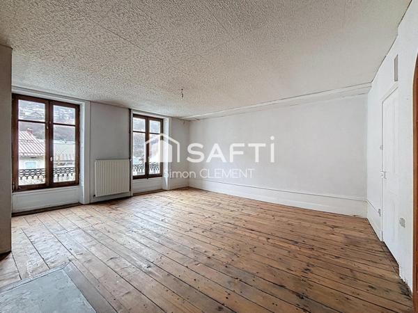 Grand appartement pour une famille ou divisible pour un investisseur.