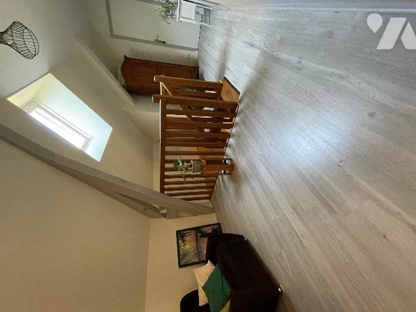 NOYAL SUR VILAINE
Longère 200m² habitables avec dépendances - Terrain 5021m²