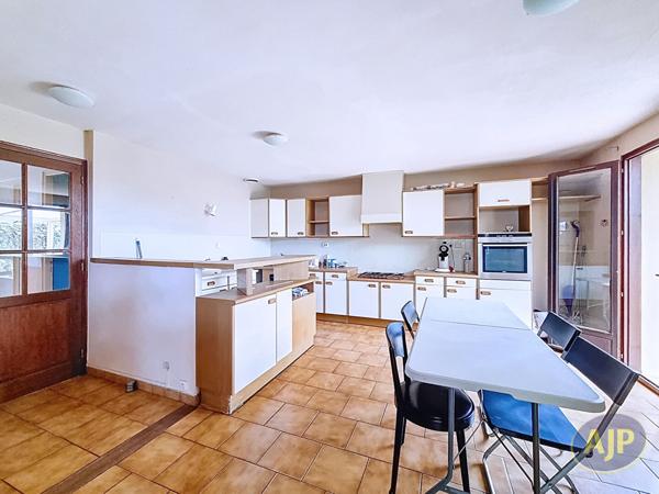 Vente maison Saint Medard En Jalles : 331 000 € - AJP Immobilier Martignas-sur-Jalle