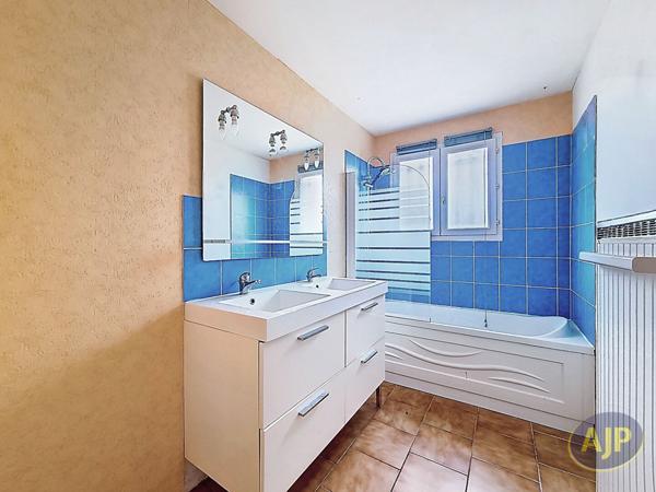 Vente maison Saint Medard En Jalles : 331 000 € - AJP Immobilier Martignas-sur-Jalle