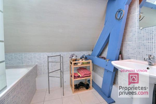 Exclusvité - Maison 3 chambres + bureau à 2 pas des écoles et des commerces à Châteauneuf sur Loire