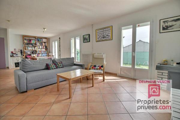 Exclusvité - Maison 3 chambres + bureau à 2 pas des écoles et des commerces à Châteauneuf sur Loire