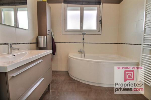 Exclusvité - Maison 3 chambres + bureau à 2 pas des écoles et des commerces à Châteauneuf sur Loire