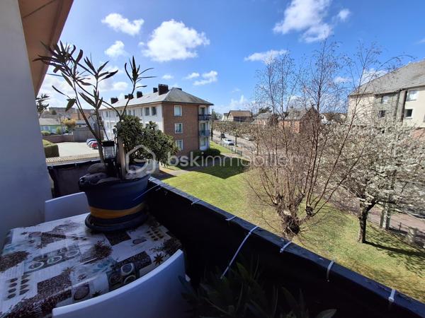 SOUS  OFFRE !!


🌿 DIEPPE – Quartier très recherché de Janval Prévert

Et si votre prochain appartement était déjà entièrement rénové… et prêt à vivre dès demain ?

Situé sur les hauteurs de Dieppe, dans le quartier calme et prisé de Janval Prévert, cet appartement bénéficie d’un environnement agréable avec écoles, commerces, transports et services accessibles à pied.

Dans une petite copropriété bien entretenue et appréciée pour sa tranquillité, vous profiterez également de beaux espaces verts et de stationnements au sein de la résidence.
✨ Un appartement entièrement refait à neuf
Isolation, électricité, plomberie… tout a été rénové du sol au plafond pour offrir un confort moderne et une vraie sérénité.

Situé au 2ᵉ étage, cet appartement traversant et lumineux laisse entrer la lumière tout au long de la journée grâce à sa belle exposition.
Il se compose de :
•	une entrée accueillante 
•	une cuisine avec arrière-cuisine 
•	un séjour-salon lumineux avec balcon 
•	2 chambres 
•	une salle d’eau 
•	WC indépendant 

Confort supplémentaire :
✔ Double vitrage PVC
✔ Fibre installée
✔ Convecteurs électriques dernière génération

📦 Les plus qui font la différence :
•	Cave privative de 7 m² avec électricité (idéal stockage ou recharge voiture / vélo / équipements) 
•	Box fermé pour stationner votre véhicule 

💰 Charges de copropriété : 230 € / trimestre
💰 Taxe foncière : 1 500 €

🏡 Idéal pour :
•	une première acquisition 
•	un pied-à-terre proche de la mer 
•	un investissement locatif rentable 

📞 Contactez-moi dès maintenant au 06 89 96 20 74 pour plus d’informations ou organiser une visite.