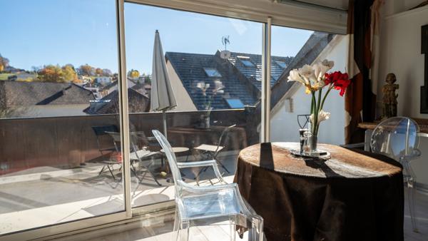 MAISON DE CARACTÈRE DE 338M2 AU COEUR DU CENTRE HISTORIQUE DE CRUSEILLES