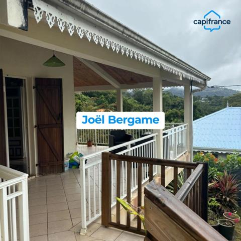 Opportunité à saisir au Lamentin villa T4 spacieuse proche axe routier.