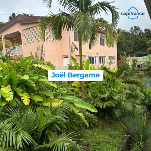 Opportunité à saisir au Lamentin villa T4 spacieuse proche axe routier.