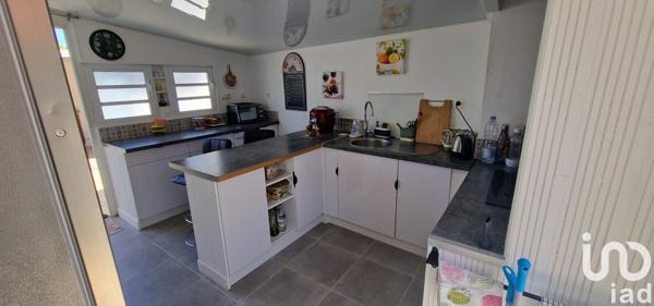 House for sale 4 rooms 89 m² Sainte-Rose