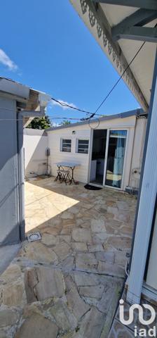 House for sale 4 rooms 89 m² Sainte-Rose
