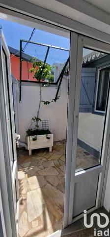 House for sale 4 rooms 89 m² Sainte-Rose