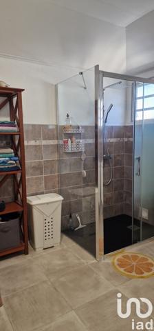 House for sale 4 rooms 89 m² Sainte-Rose